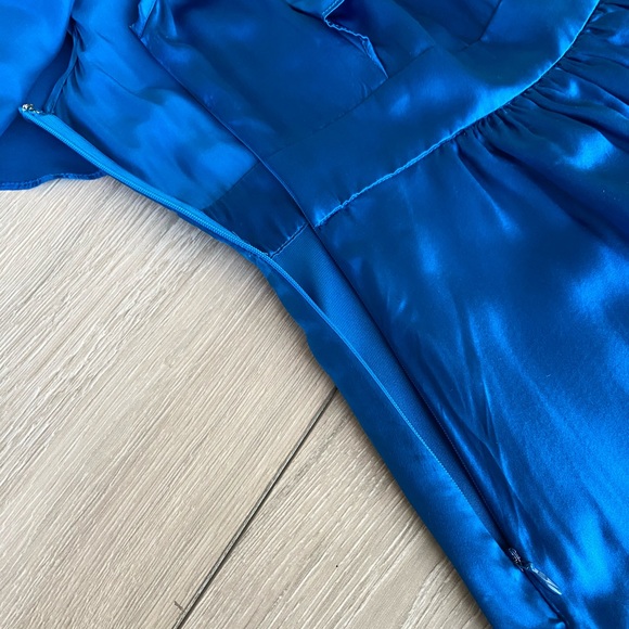 MARCIANO Guess blue satin butterfly sleeve dress - Picture 5 of 6